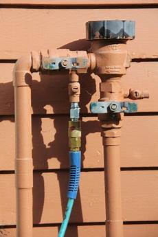 Irrigation Pipes With Clamps